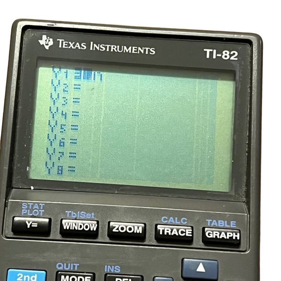 TI-82 Texas Instruments Graphing Calculator Grey - Picture 4 of 7